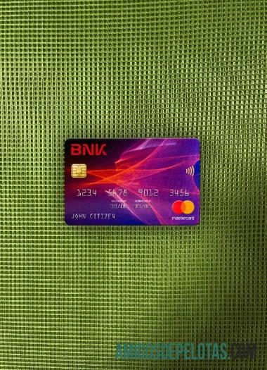 Coreia do Sul BNK Bank Mastercard Photolook Front amostra